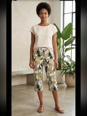 Cute cropped pants stretchy